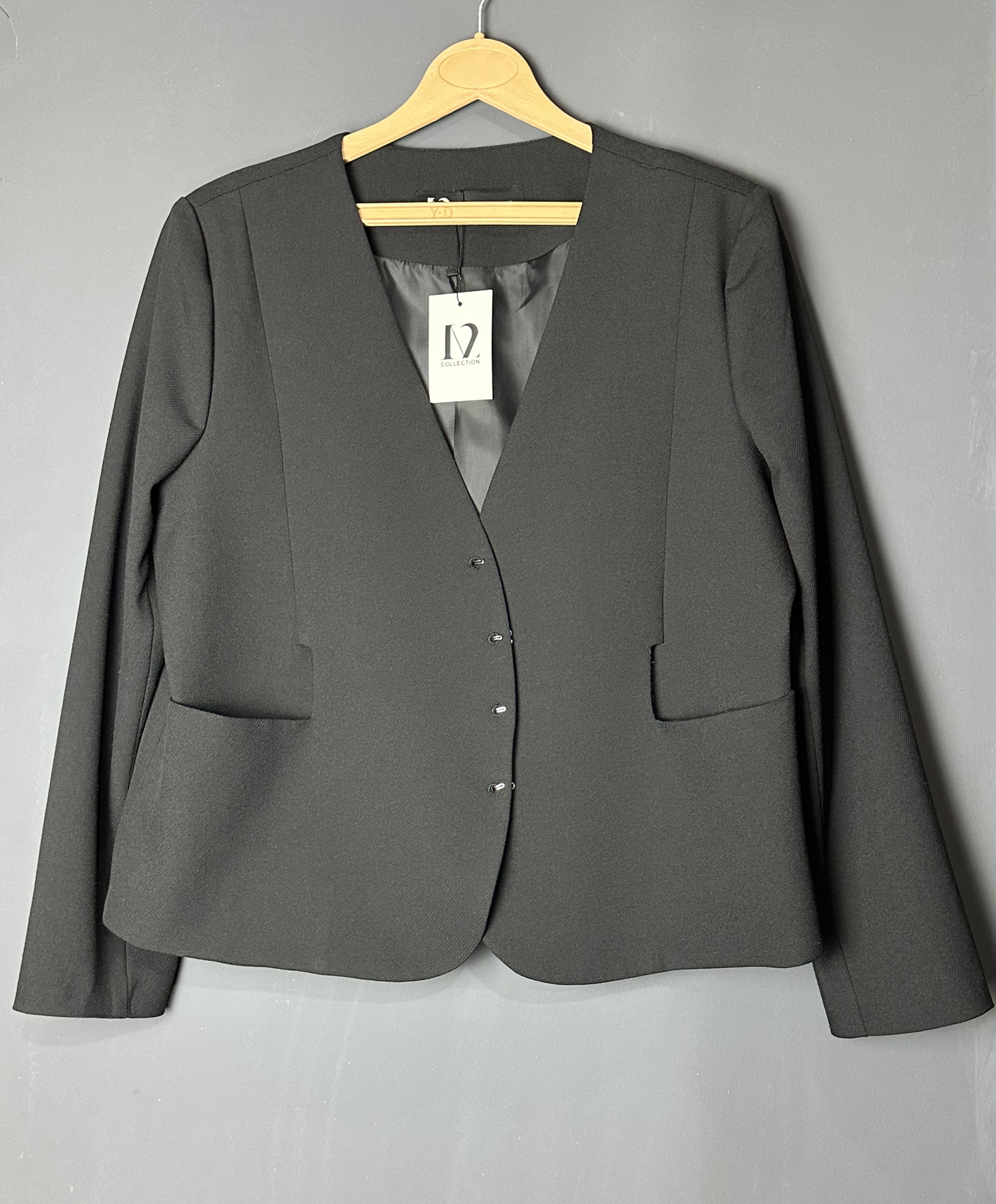 کت زنانه مجلسی دکمه قزنی