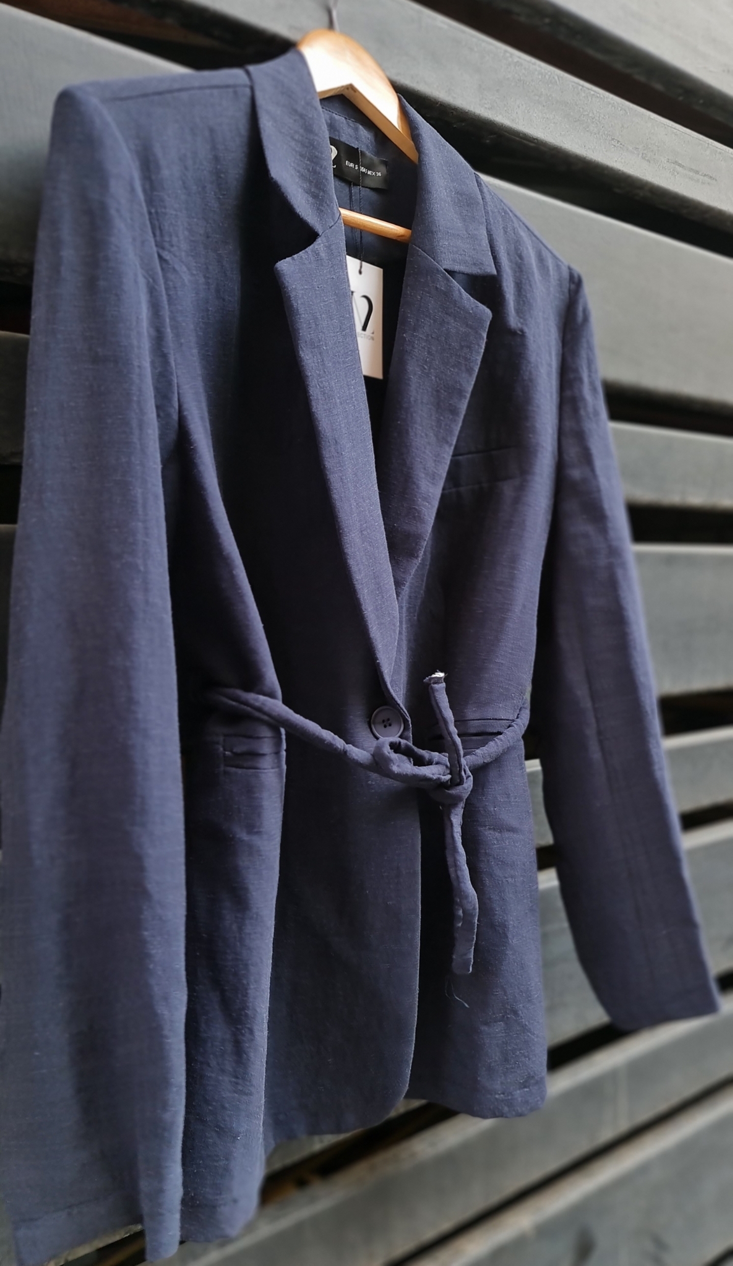 کت زنانه لینن کلاسیک بند دار